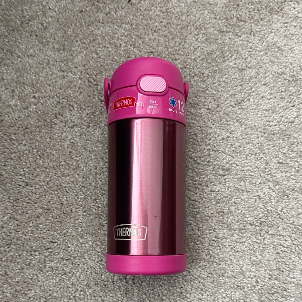 Thermos Fuchsia Insulated Bottle